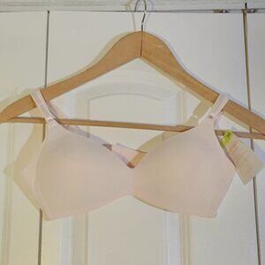 Warners Bra 34B No Side Effects Pale Pink/Blush Wireless Seamless Smoothing NWT